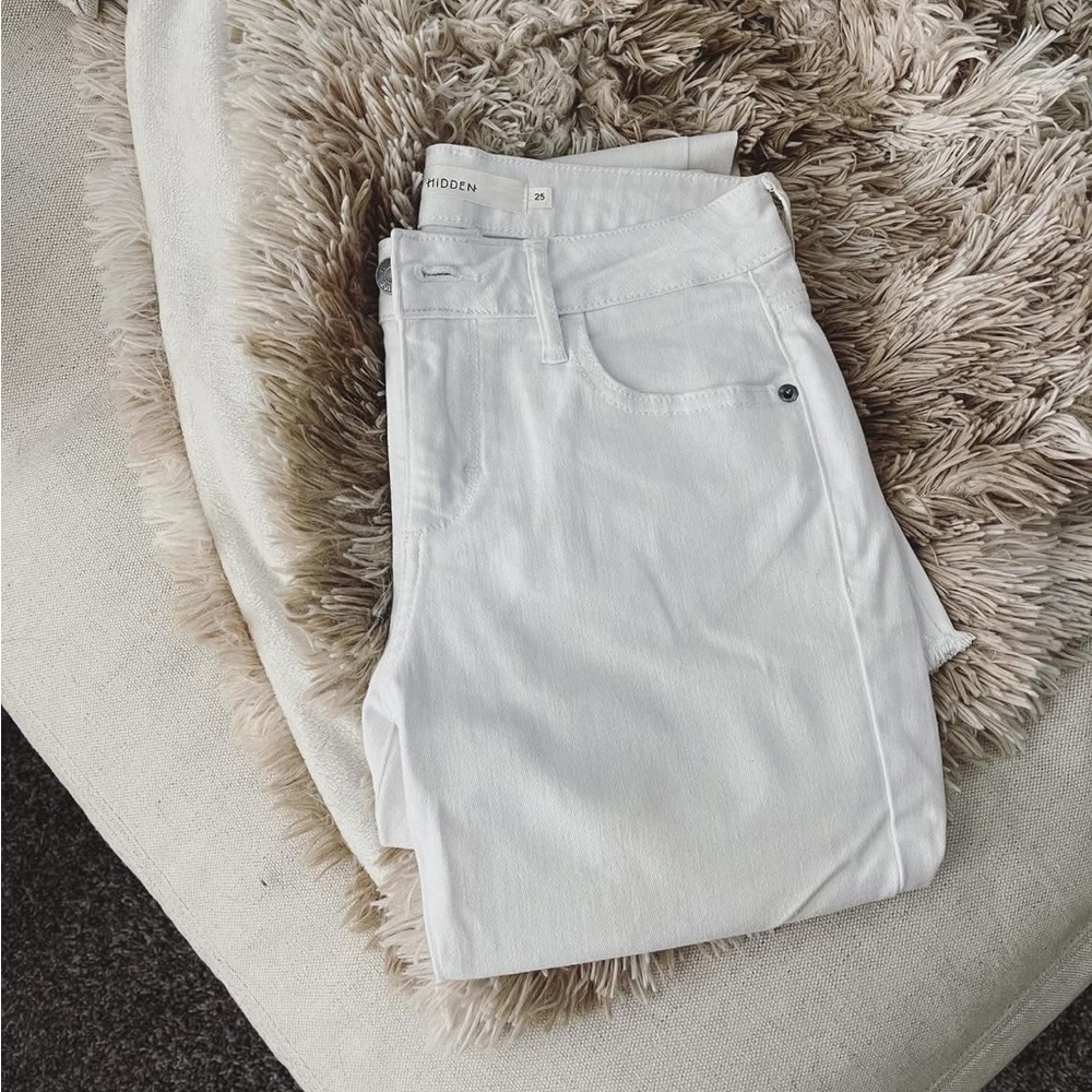 Hidden Jeans